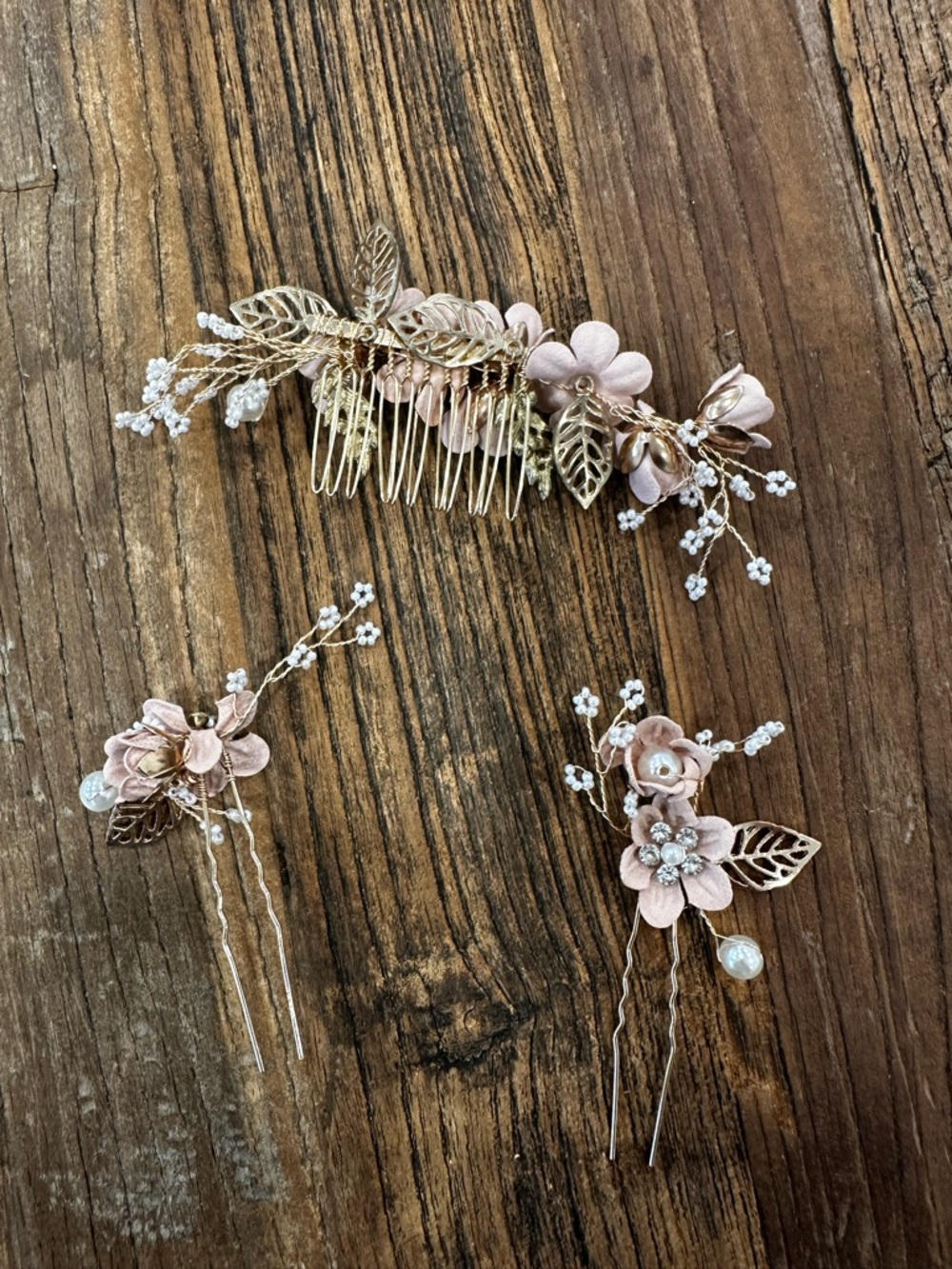 Delicate Pink Floral Hair Comb and Pins Set - Women Accessories set of 3 - Picture 5 of 5